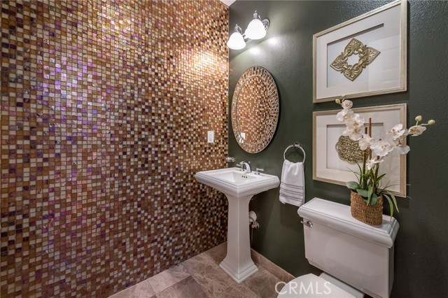 27d0dfbc 99ca 4502 94da 014c47ee2df0