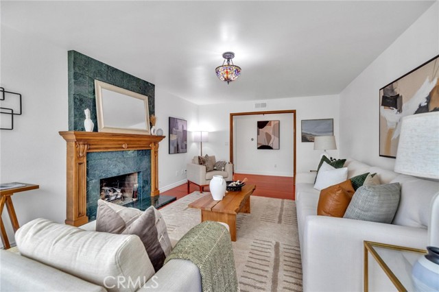 Detail Gallery Image 12 of 56 For 2913 Redwood Ave, Costa Mesa,  CA 92626 - 3 Beds | 2 Baths