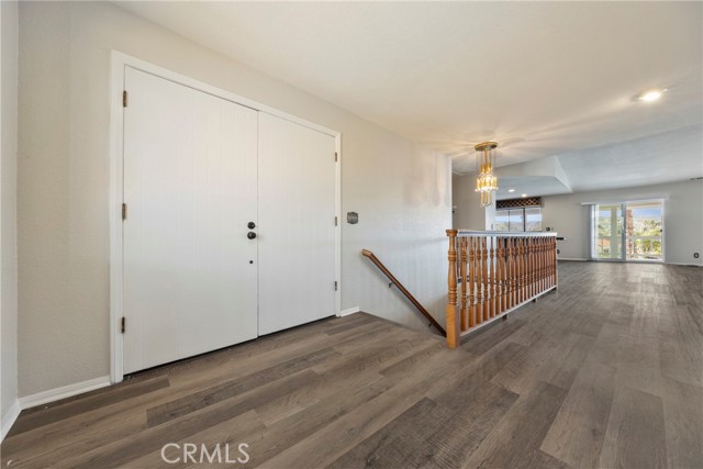 Detail Gallery Image 5 of 73 For 29611 Bonanza, Canyon Lake,  CA 92587 - 5 Beds | 4 Baths