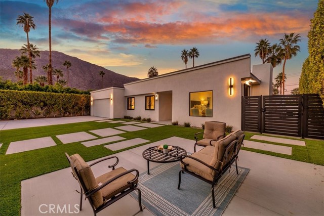 Detail Gallery Image 30 of 36 For 218 E Ocotillo, Palm Springs,  CA 92264 - 4 Beds | 3 Baths