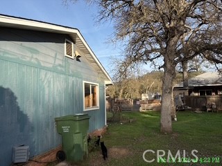 Detail Gallery Image 2 of 8 For 3392 Grey, Clearlake,  CA 95422 - 2 Beds | 1 Baths