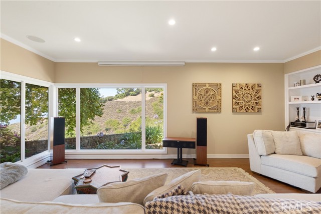 3666 Greve Drive, Rancho Palos Verdes CA: https://media.crmls.org/medias/27d377d4-5d23-468d-9fe7-63f708170704.jpg