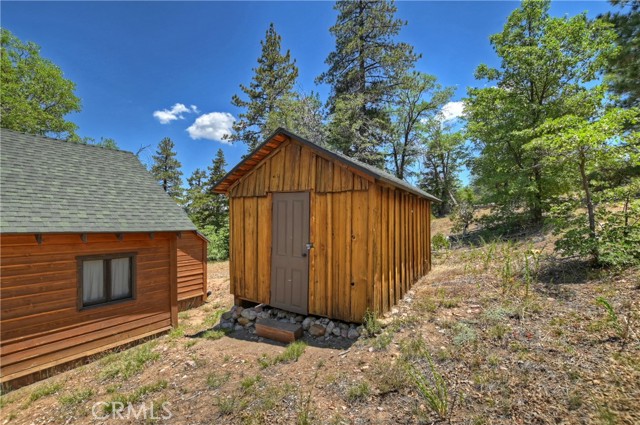 Detail Gallery Image 32 of 35 For 50 Metcalf Creek Trail, Big Bear Lake,  CA 92315 - 2 Beds | 1/1 Baths