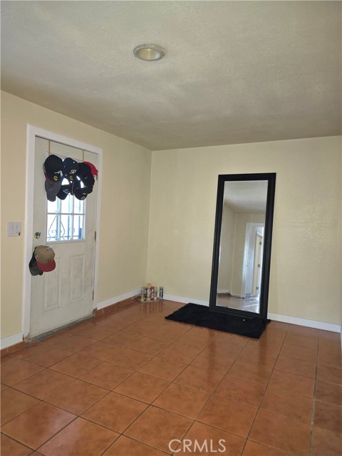 Detail Gallery Image 38 of 51 For 14023 Hubbard St, Sylmar,  CA 91342 - 7 Beds | 4 Baths