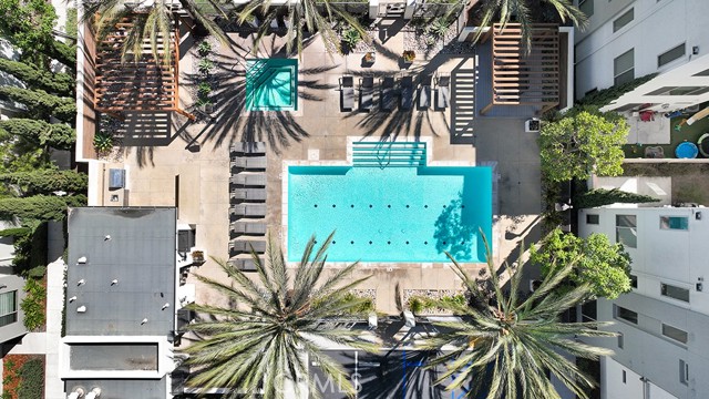 Detail Gallery Image 42 of 45 For 41 Ebb Tide, Newport Beach,  CA 92663 - 4 Beds | 3/1 Baths