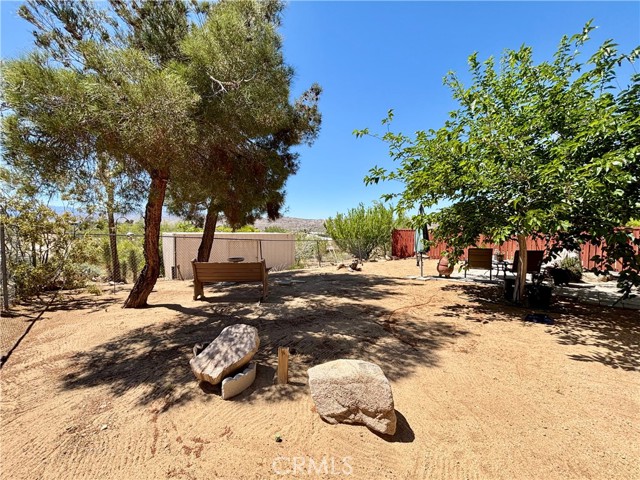 Detail Gallery Image 17 of 18 For 7442 Camarilla Ave, Yucca Valley,  CA 92284 - 2 Beds | 1 Baths