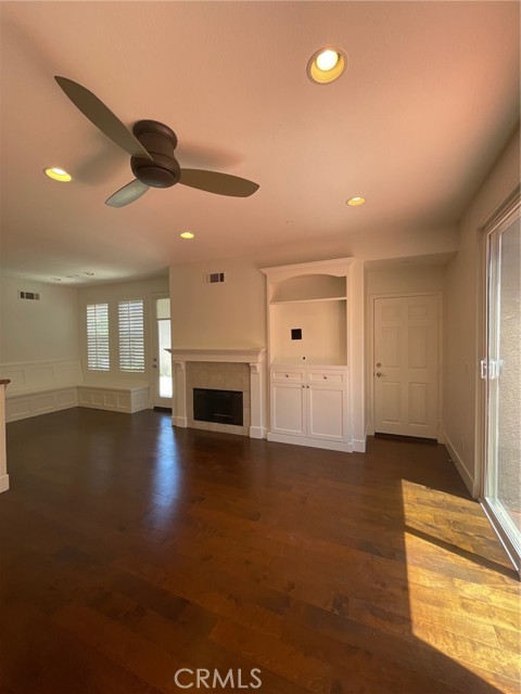 Detail Gallery Image 11 of 14 For 5176 Acorn Dr, Huntington Beach,  CA 92649 - 4 Beds | 2/1 Baths