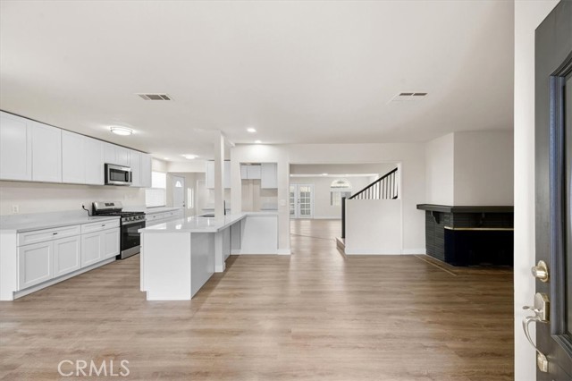 MLS #IV25214913 image #10