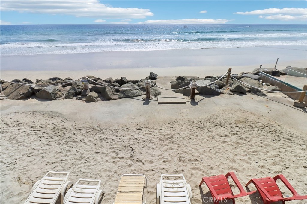 MLS #OC25192516 image #40