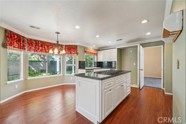Detail Gallery Image 25 of 72 For 12958 Boston Ave, Chino,  CA 91710 - 5 Beds | 3 Baths
