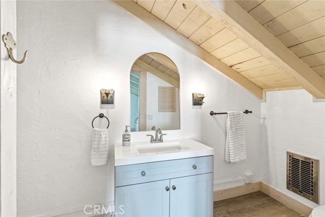 Detail Gallery Image 26 of 33 For 1854 Port Margate, Newport Beach,  CA 92660 - 3 Beds | 2/1 Baths