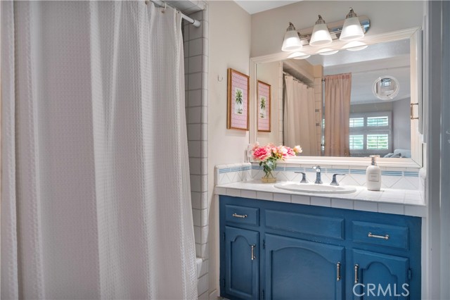 653 Manhattan Beach Blvd., Manhattan Beach, California 90266, 2 Bedrooms Bedrooms, 0 ,2 BathroomsBathrooms,Residential,For Sale,Manhattan Beach Blvd.,0,SB26112848