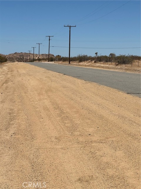 0 E Avenue M, Lake Los Angeles CA: https://media.crmls.org/medias/27d9cc2f-1539-446e-8ace-f7bff2d9c692.jpg