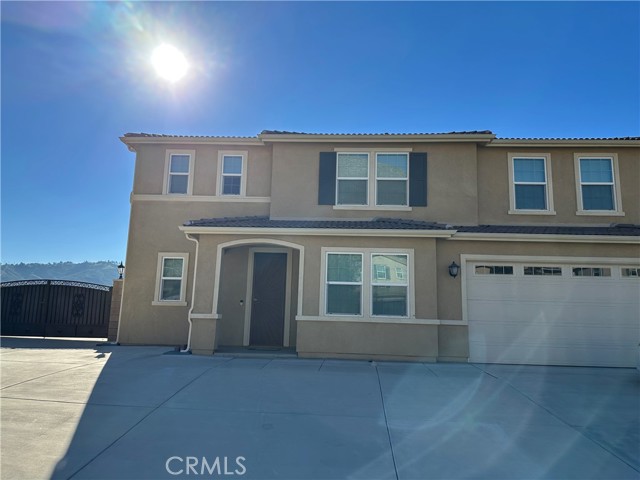 Detail Gallery Image 3 of 3 For 21047 Iron Rail, Riverside,  CA 92507 - 5 Beds | 2/1 Baths