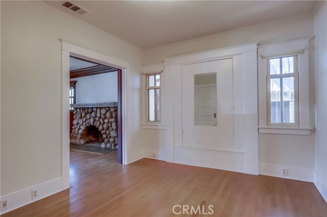 Detail Gallery Image 35 of 46 For 948 Cedar Ave, Long Beach,  CA 90813 - 2 Beds | 1 Baths