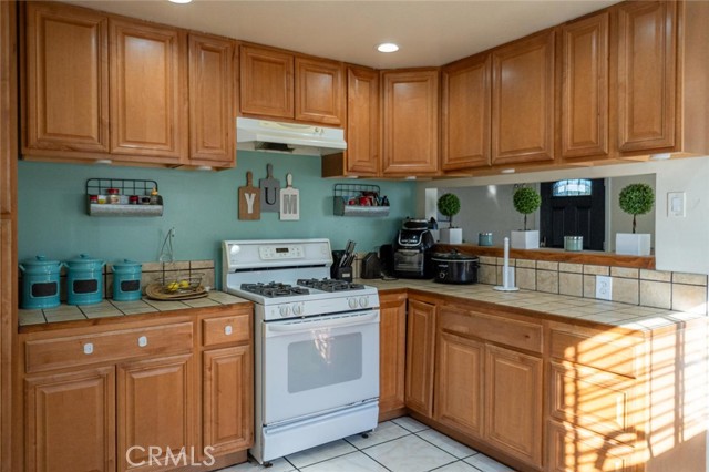 Detail Gallery Image 12 of 44 For 6615 Myrtle, Long Beach,  CA 90805 - 2 Beds | 2 Baths