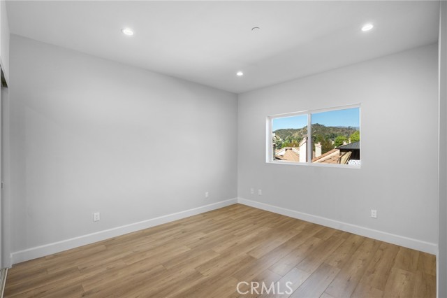 Detail Gallery Image 23 of 36 For 357 Harvey Dr #103,  Glendale,  CA 91206 - 3 Beds | 2/1 Baths