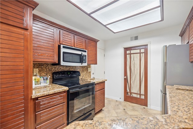 Detail Gallery Image 12 of 46 For 14 Scripps Aisle #173,  Irvine,  CA 92612 - 2 Beds | 2 Baths