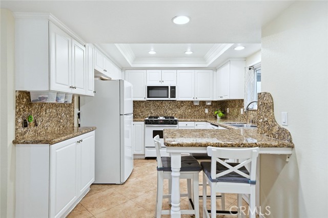 Detail Gallery Image 19 of 38 For 4852 Cabana Dr #104,  Huntington Beach,  CA 92649 - 2 Beds | 2 Baths