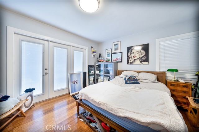 828 Indiana Avenue, Venice CA: https://media.crmls.org/medias/27dd1407-124e-41c0-a404-24aafbf847c5.jpg