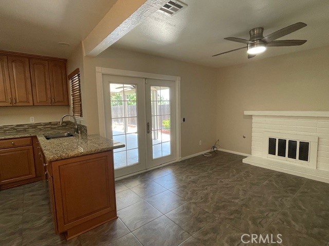 5674 Avenue Juan Bautista, Jurupa Valley CA: https://media.crmls.org/medias/27de05cb-48f0-4347-adbf-9ffb2f0438fc.jpg