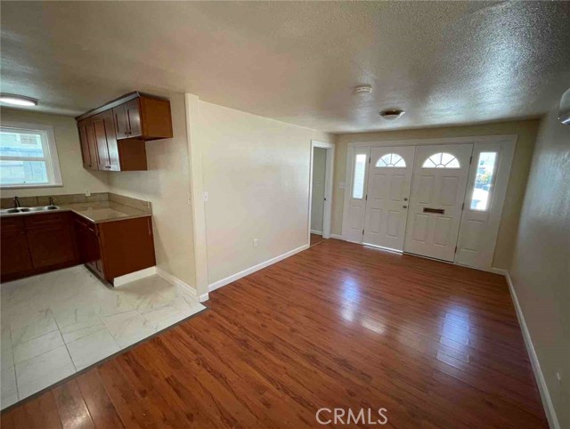 Detail Gallery Image 19 of 44 For 4704 W 160th St, Lawndale,  CA 90260 - – Beds | – Baths