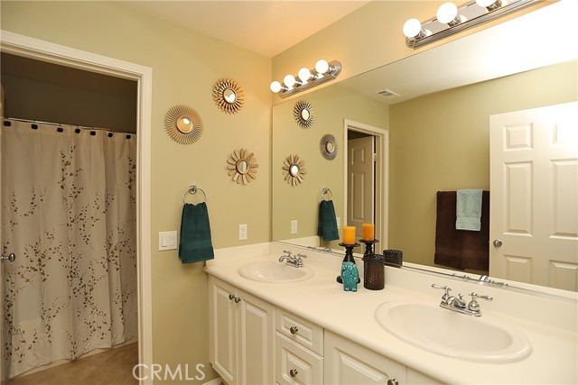 45290 Willowick, Temecula CA: https://media.crmls.org/medias/27de822b-a578-4be4-b144-d0ffcfa23655.jpg