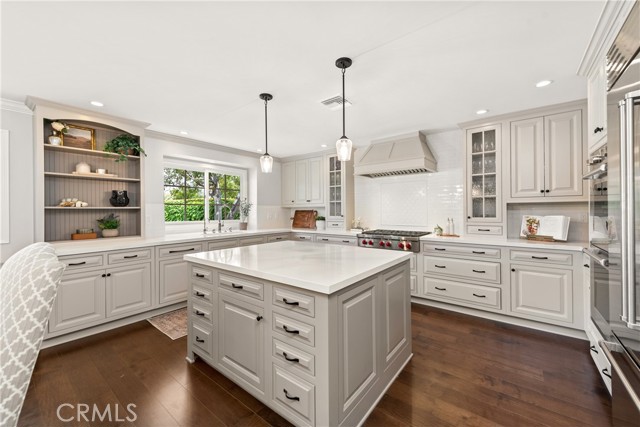 Detail Gallery Image 8 of 68 For 1280 Dumaine Ave, Oak Park,  CA 91377 - 4 Beds | 4 Baths