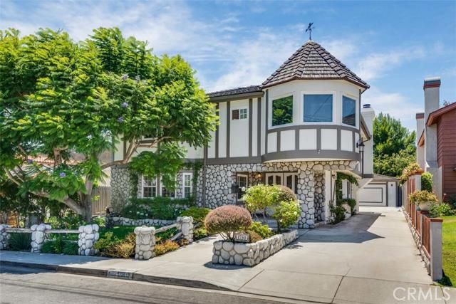 1750 1st Street, Manhattan Beach, California 90266, 4 Bedrooms Bedrooms, ,3 BathroomsBathrooms,Residential,Sold,1st,SB15232113