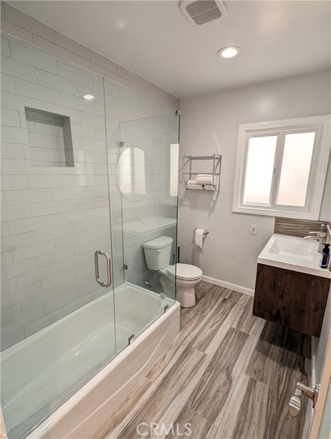 Detail Gallery Image 15 of 24 For 2746 Thurman Ave, Los Angeles,  CA 90016 - 3 Beds | 2 Baths