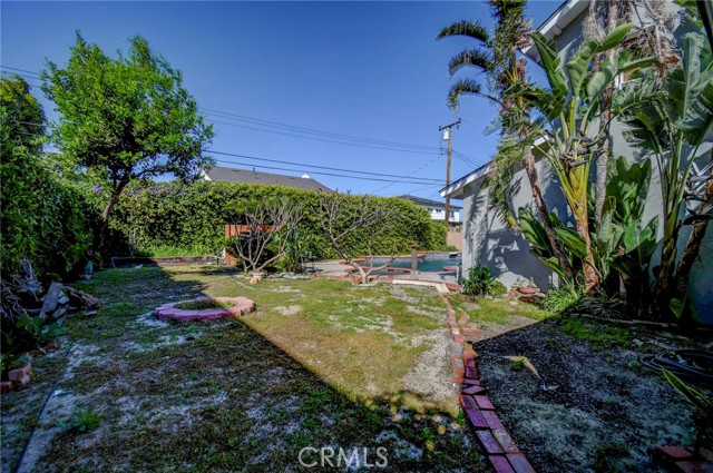 Detail Gallery Image 29 of 50 For 2401 E Avalon, Santa Ana,  CA 92705 - 5 Beds | 3 Baths