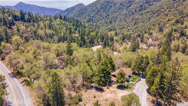 Detail Gallery Image 33 of 33 For 6031 Tripp Ln, Angelus Oaks,  CA 92305 - 4 Beds | 3/1 Baths
