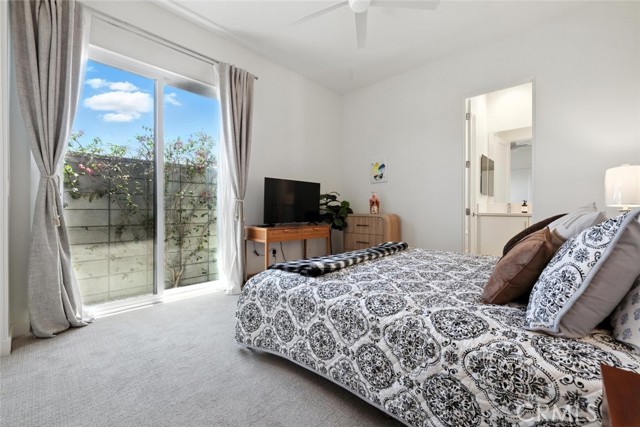 Detail Gallery Image 18 of 33 For 3345 Ambassador Dr, Palm Springs,  CA 92262 - 3 Beds | 2/1 Baths