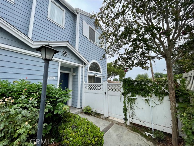 Detail Gallery Image 31 of 33 For 13154 Sycamore Village Dr, Norwalk,  CA 90650 - 3 Beds | 2/1 Baths