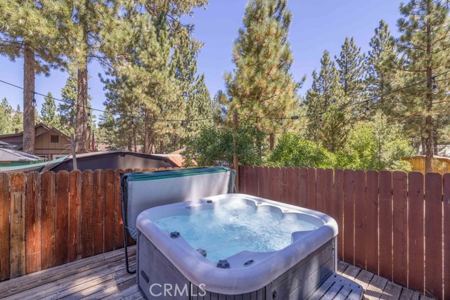 Detail Gallery Image 34 of 39 For 905 E Big Bear Bld, Big Bear City,  CA 92314 - 3 Beds | 2 Baths