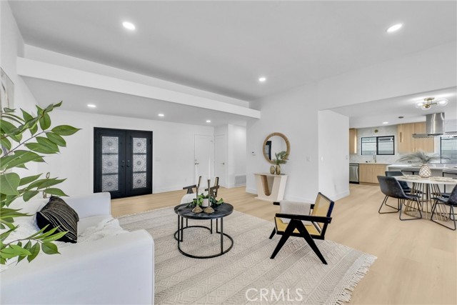 Image 17 of 51 For 13682 Carroll