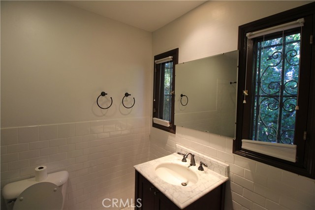 Detail Gallery Image 33 of 37 For 244 S Orange Grove Bld #203,  Pasadena,  CA 91105 - 2 Beds | 2/1 Baths