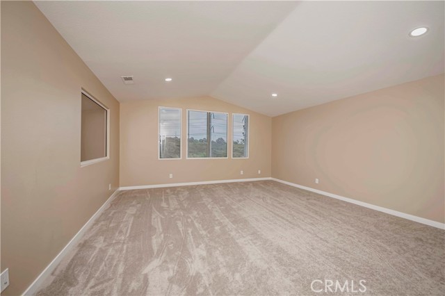 5338 S Chariton Avenue, Ladera Heights CA: https://media.crmls.org/medias/27e50ad8-71ce-4e98-8675-e9b38bbb5aff.jpg