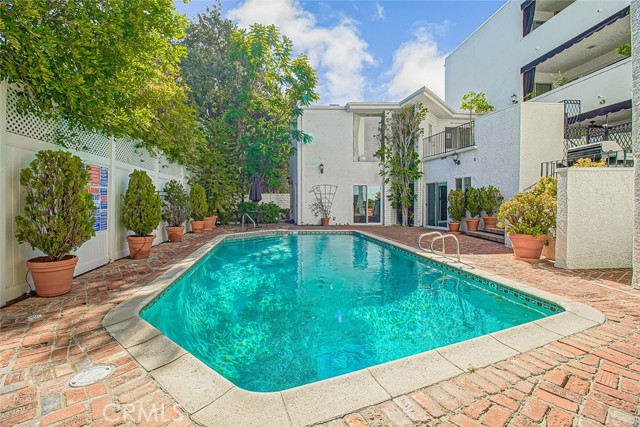 Detail Gallery Image 47 of 59 For 4950 Louise Ave #105,  Encino,  CA 91316 - 2 Beds | 2 Baths