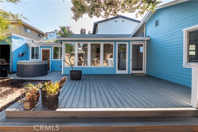 1924 Robinson Street, Redondo Beach, California 90278, 2 Bedrooms Bedrooms, ,2 BathroomsBathrooms,Residential,Sold,Robinson,SB22083068