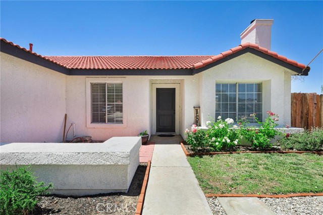 Detail Gallery Image 5 of 42 For 38145 53rd St, Palmdale,  CA 93552 - 4 Beds | 2 Baths