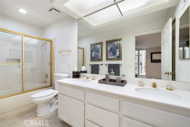 Detail Gallery Image 13 of 68 For 120 Old Ranch, Palm Desert,  CA 92211 - 2 Beds | 3/1 Baths