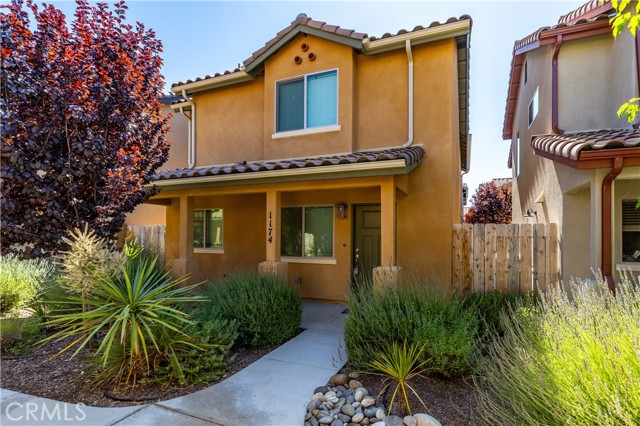 1174 Velarde Circle, San Miguel CA: https://media.crmls.org/medias/27e5fd1a-4d3c-4124-94d7-5a3ec97b834f.jpg