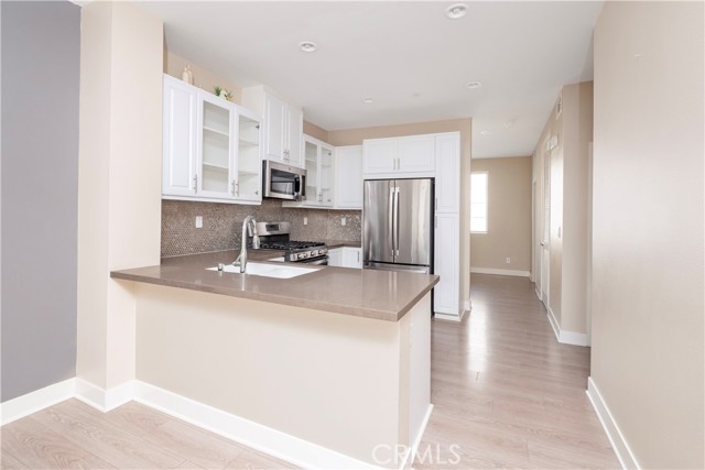 Detail Gallery Image 21 of 42 For 1150 Newberry, Claremont,  CA 91711 - 2 Beds | 3 Baths