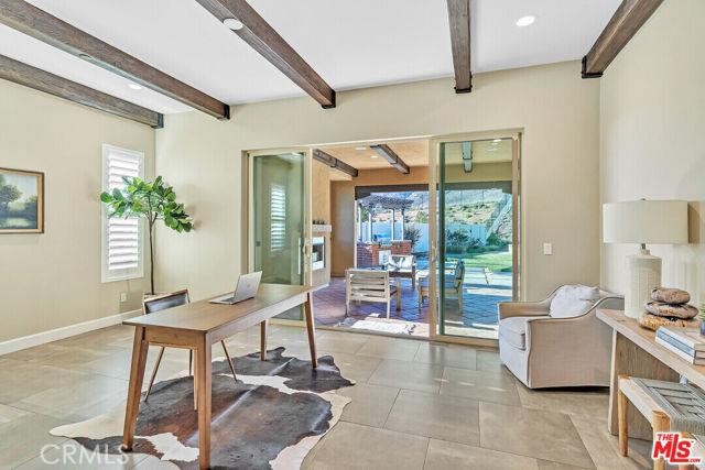 Detail Gallery Image 4 of 30 For 446 via Maggiore, Chula Vista,  CA 91914 - 5 Beds | 4/1 Baths