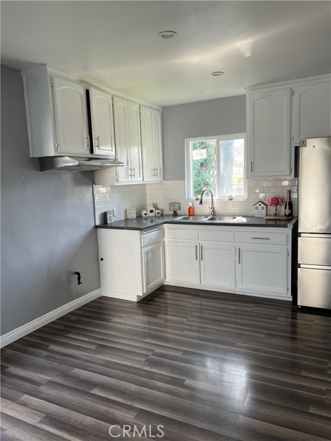 3512 Michigan, East Los Angeles CA: https://media.crmls.org/medias/27e6d9b2-93a4-4300-8810-40facd9bf2ae.jpg