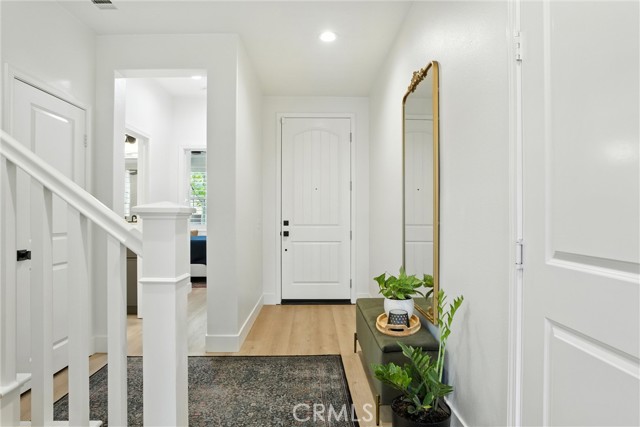 12 Rastro Street, Rancho Mission Viejo CA: https://media.crmls.org/medias/27e6dcf2-db7d-40f7-9f58-4107bfbb0532.jpg