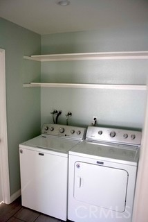 Detail Gallery Image 12 of 13 For 1701 Scott Rd #205,  Burbank,  CA 91504 - 2 Beds | 3 Baths