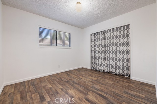 1920 E Orangeburg Avenue, Modesto CA: https://media.crmls.org/medias/27e7fc55-318c-48f5-9f78-d0e5ddfbc37e.jpg
