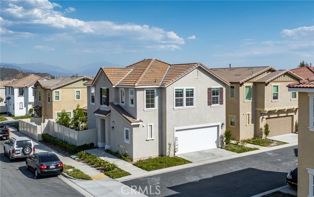 Detail Gallery Image 4 of 40 For 17181 Gray Pine Pl, San Bernardino,  CA 92407 - 3 Beds | 2/1 Baths